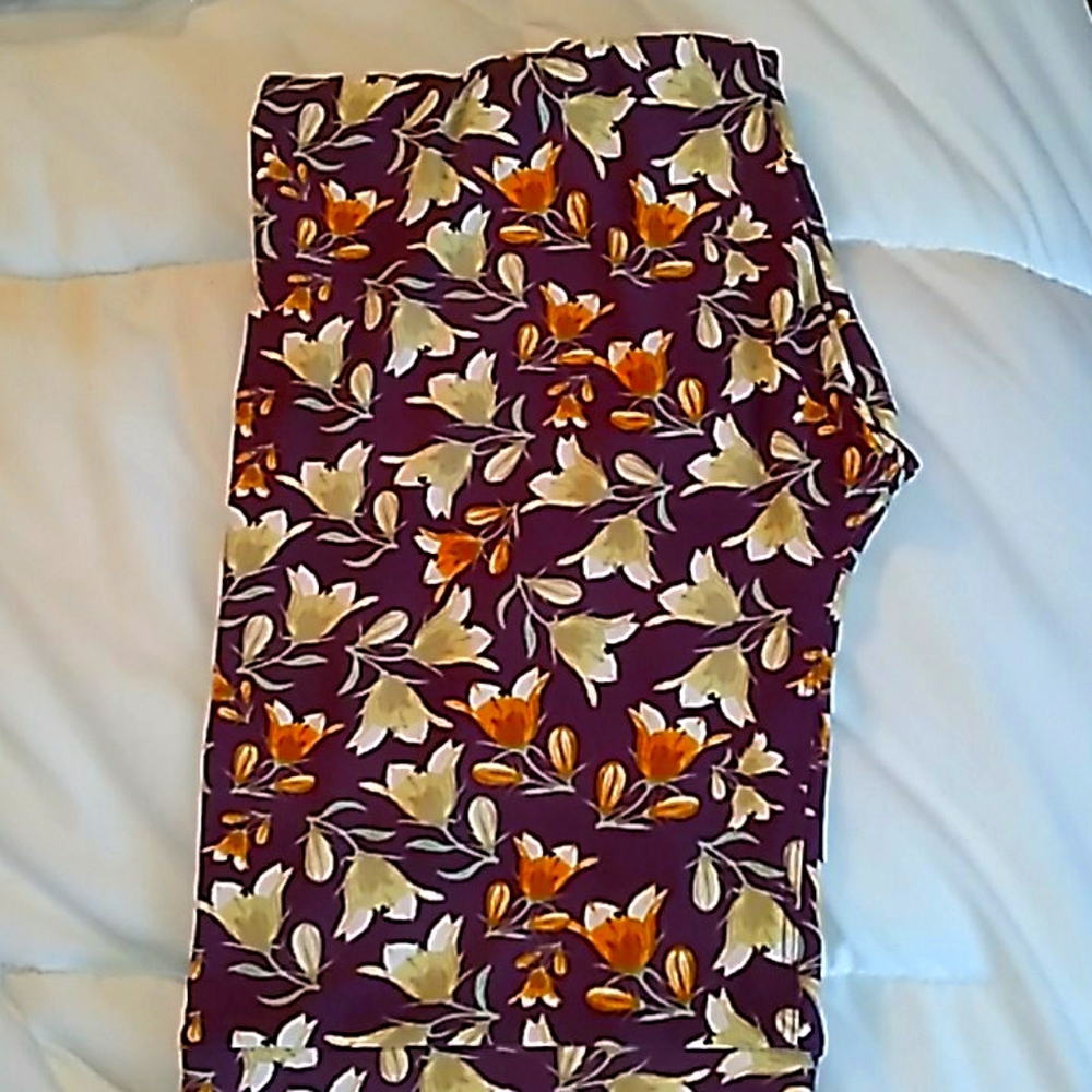 TC leggins by LulaRoe